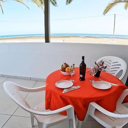 Apartamento, Arena, Primera Linea Mar, Sea Views Playa Honda  Kültér fotó